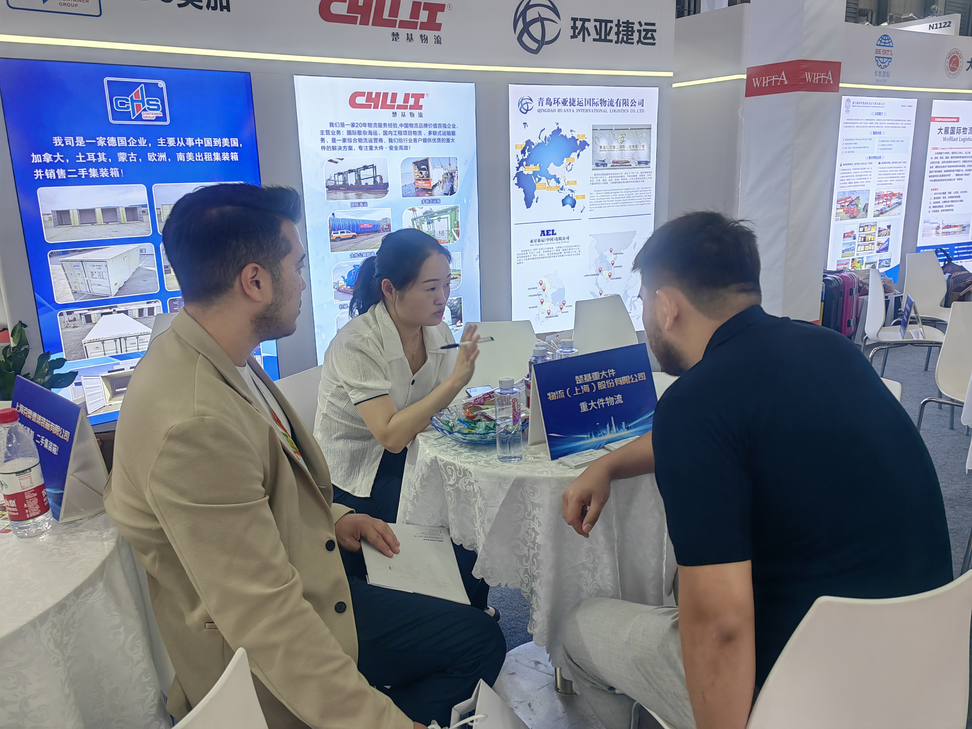 展會現場.jpg
